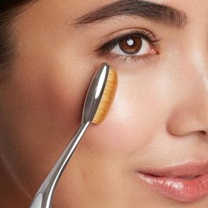 Artis Elite Collection Brush Linear 6 Smoke Finish